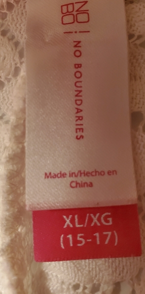 No Boundaries Junior's Vest  EUC - Picture 2 of 6